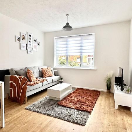 Luxury 2 Bed Apartment Stansted Airport Bishops Stortford Bishop's Stortford Exteriér fotografie
