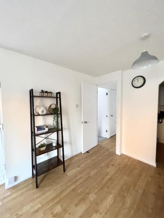Luxury 2 Bed Apartment Stansted Airport Bishops Stortford Bishop's Stortford Exteriér fotografie